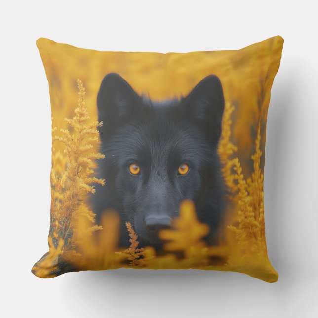 Coussin Chien noir aux yeux d'or étonnants (Recto)