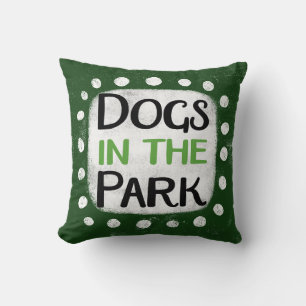 Coussin Chiens Dans Le Parc Jettent De L'Oreiller