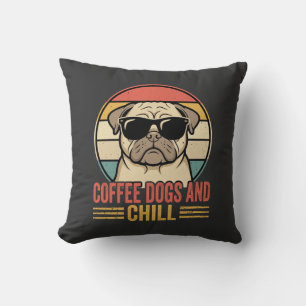 Coussin Chiens de café et Pug Rétro Chill