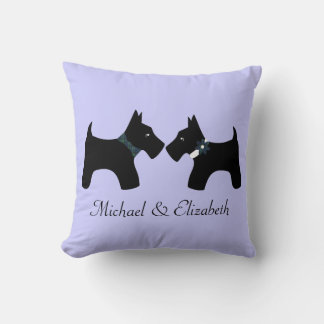 Coussin Chiens écossais personnalisés Couple (réversible)