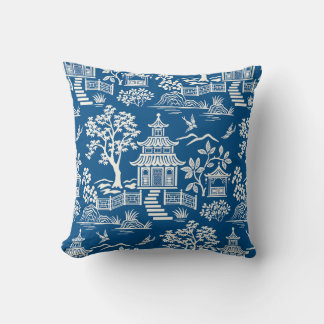 Coussin Chinoiserie Pagoda Royal Blue Thaillow