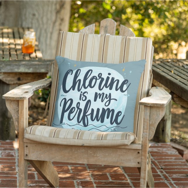Coussin Chlorine Est Ma Citation De Nage Drôle De Parfum (Chaise)
