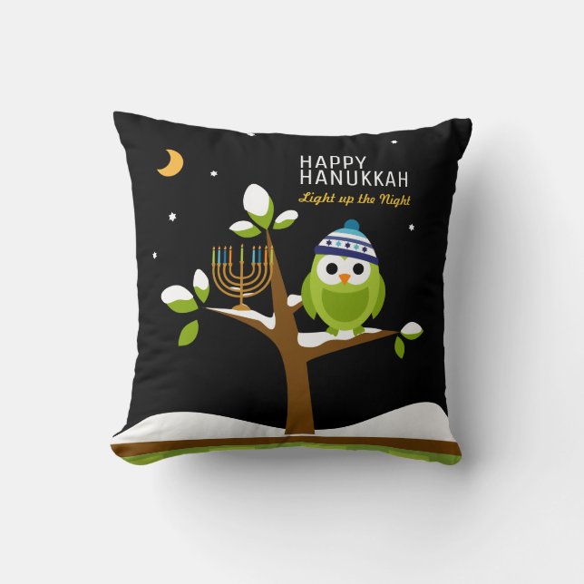 Coussin Chouette Hanoukka et Menorah Snowy Tree Nuit (Recto)