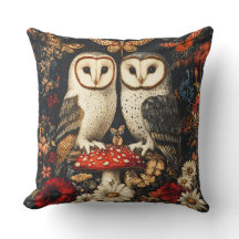 Chouettes, papillons de nuit et champignons