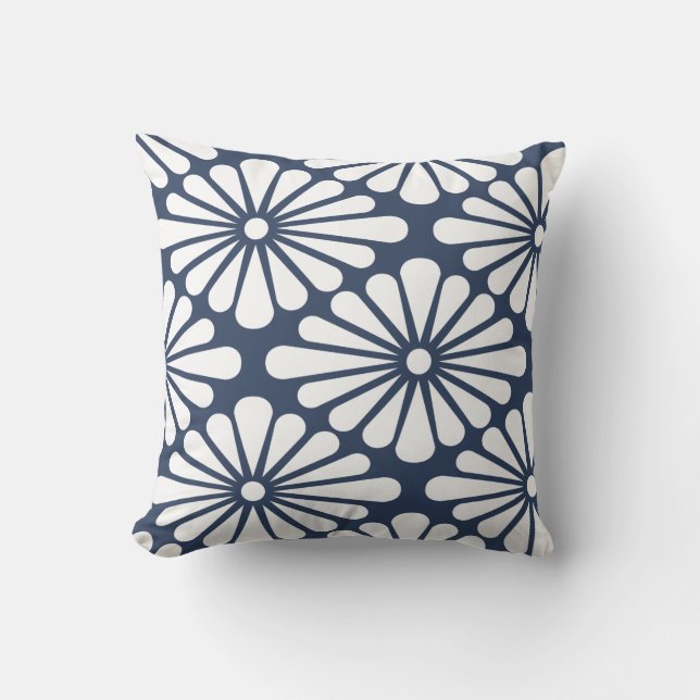 Coussin Chrysanthemum [indigo] - Japanese Pattern (Recto)
