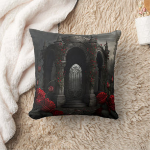 Coussin Cimetière gothique Gazebo avec des roses rouges la