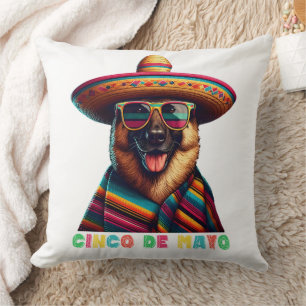 Coussin Cinco De Mayo Berger Allemand Avec Poncho Sombrero