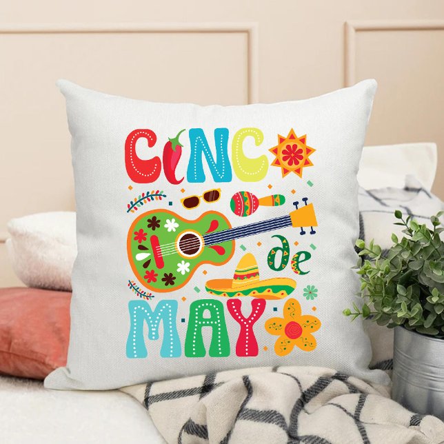 Coussin Cinco De Mayo Célébration du thème mexicain (Cinco De Mayo Celebration mexican theme Throw Pillow)