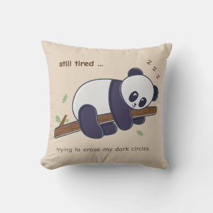 Coussin Citation de Panda Paresseux – Encore Fatigué & Cer