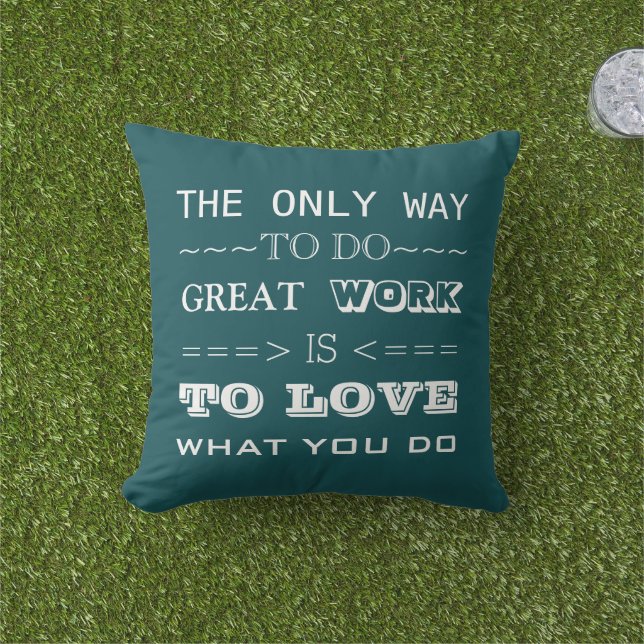 Coussin Citation inspirante de typographie moderne (Herbe)