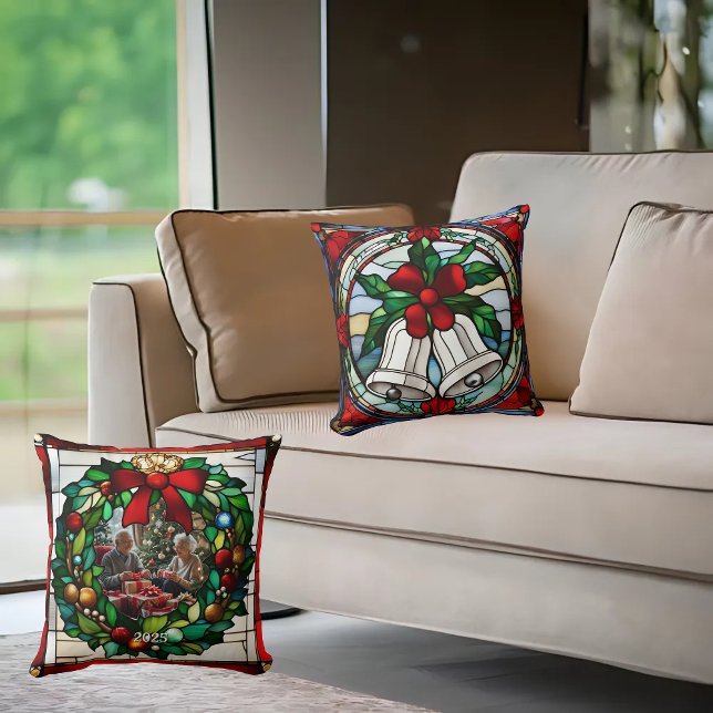 Coussin Clochettes Argent Ruban Rouge Faux Vitrail (Créateur téléchargé)