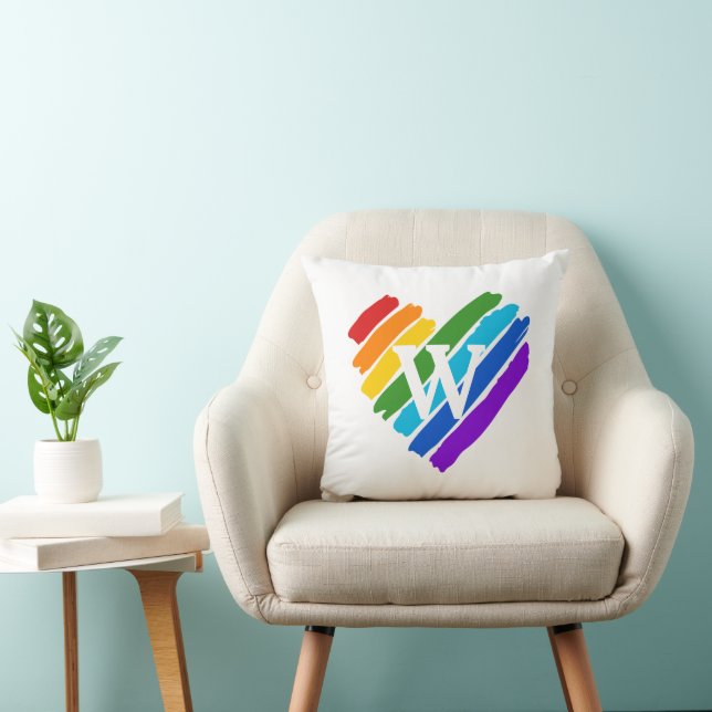 Coussin Coeur arc-en-ciel peint sur le Monogramme blanc (Chaise)