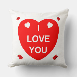 Coussin Coeur d'amour rouge et fleurs