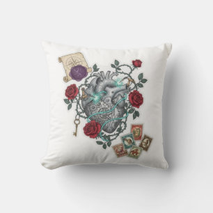 Coussin Cœur mécanique avec roses – Art surréaliste vintag
