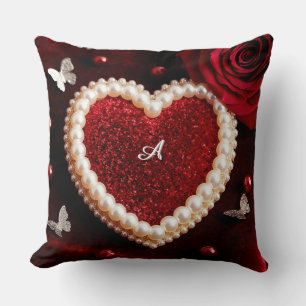Coussin Cœur Romantique Bordure de Perle Nom Personnalisé