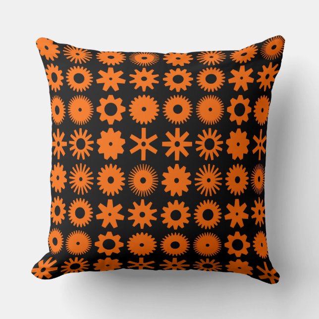 Coussin Cogs - orange sur noir (Recto)