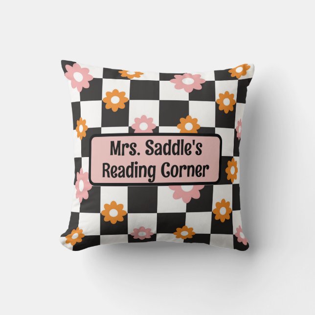 Coussin Coin de lecture à carreaux noir et blanc fleuri (Recto)
