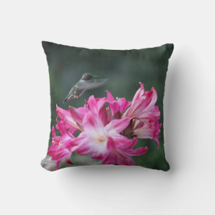 Coussin Colibri avec lis belladone