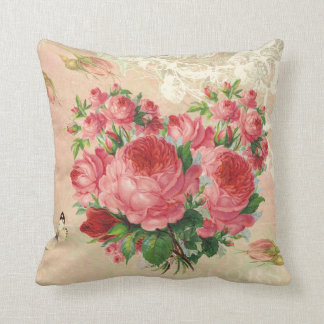 Coussin Collage rose de coeur de cru Girly