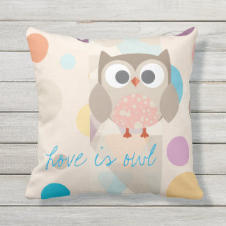 Coussin Collection "Love is owl"