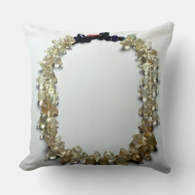 Coussin Collier, de Pritlury, âge de fer, 4ème siècle (Recto)