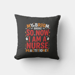 Coussin Conception de balai cassé pour infirmière praticie