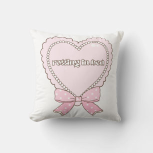 Coussin Conception de cœur pourri au lit   Perles et ruban