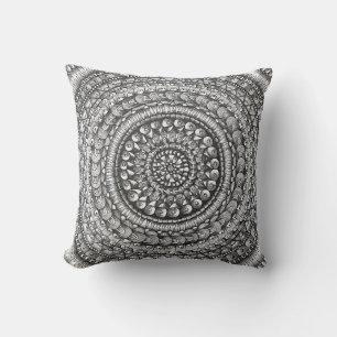 Coussin Conception de mandala d'art original au crayon