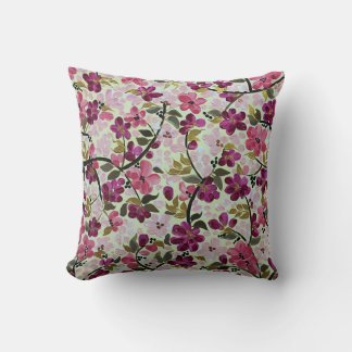 Coussin Conception de peinture florale magenta et rose