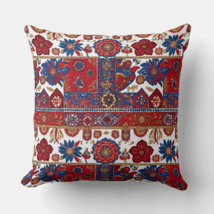 Coussin Conception inspirée par le tapis serbe de Pirot 3