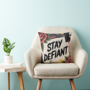 Coussin Conception Rebelle : slogan punk "Restez Défant"