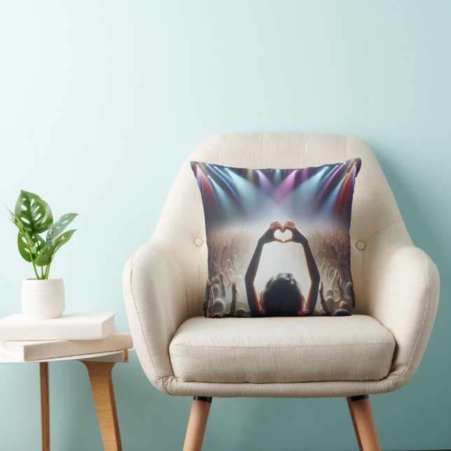 Coussin Concert Foule Avec Panneau En Forme De Coeur (Chaise)