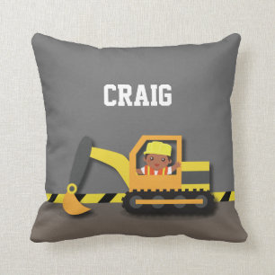 Coussin Construction d'un excavateur Garçon afro-américain
