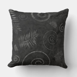 Coussin Coquille graphique noire au charbon et fossile de