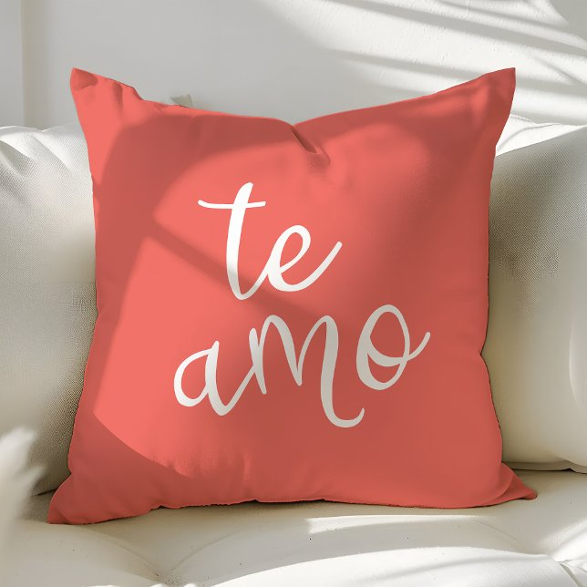 Coussin Corail Chic et Blanc Espagnol Je T'aime Te Amo (Créateur téléchargé)