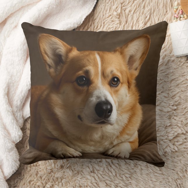 Coussin Corgi attentif (Couverture)
