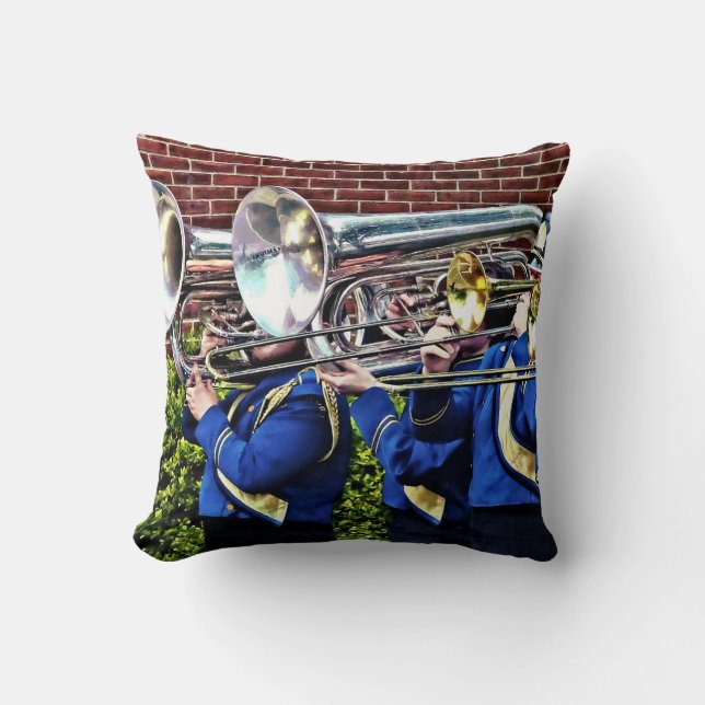 Coussin Cors de basset et trombones (Recto)