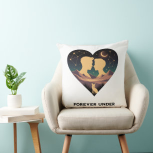Coussin Cosmic Love Story Coeur avec les amants et Fox Art