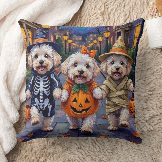 Coussin Costumes d'Halloween pour Bichon Frisé allant cher (Couverture)