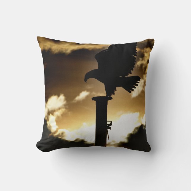 Coussin "Coucher de soleil d'aigle" Bald Eagle Faune (Recto)