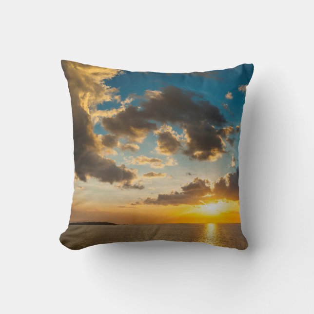 Coussin Coucher de soleil sur l'océan, Fidji (Recto)
