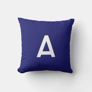 Coussin Couleur bleu minuit, monogramme simple minimaliste