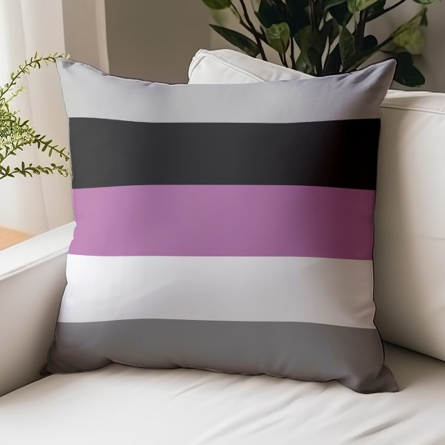Coussin Couleur bloc violet, gris, noir et blanc (Créateur téléchargé)