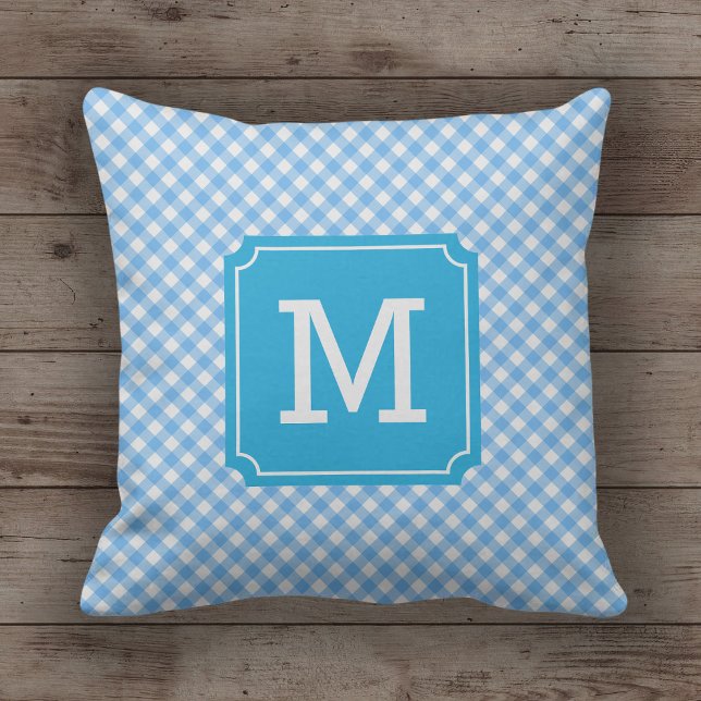 Coussin Country Chic Baby Blue En vichy Nom Monogramme (Créateur téléchargé)