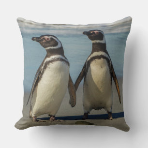 Coussin Couple de manchots sur la plage