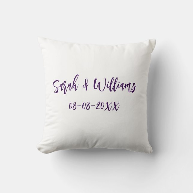 Coussin Couple de mariés. Nom date violet simple minimal m (Recto)
