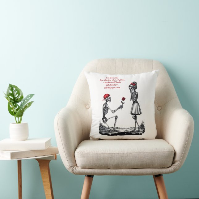 Coussin Couple de squelettes amour jamais ne faiblit (Chaise)