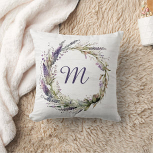 Coussin Couronne de lavande avec monogramme 