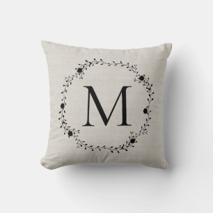Coussin Couronne monographie avec nom et date Est au dos