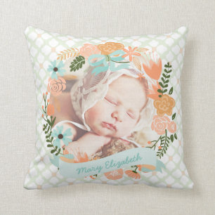 Coussin Coutume florale de photo de guirlande de crèche en